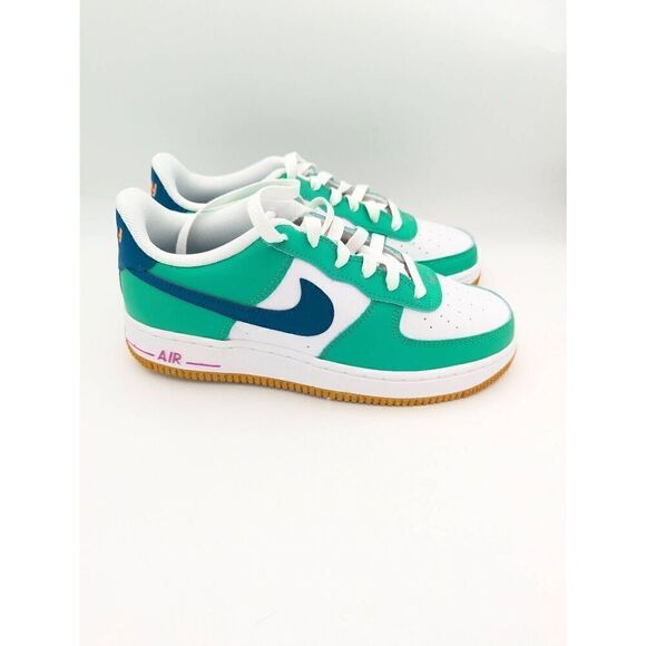 Nike Air Force 1 LV8 AP Youth size 5 - Picture 1 of 7